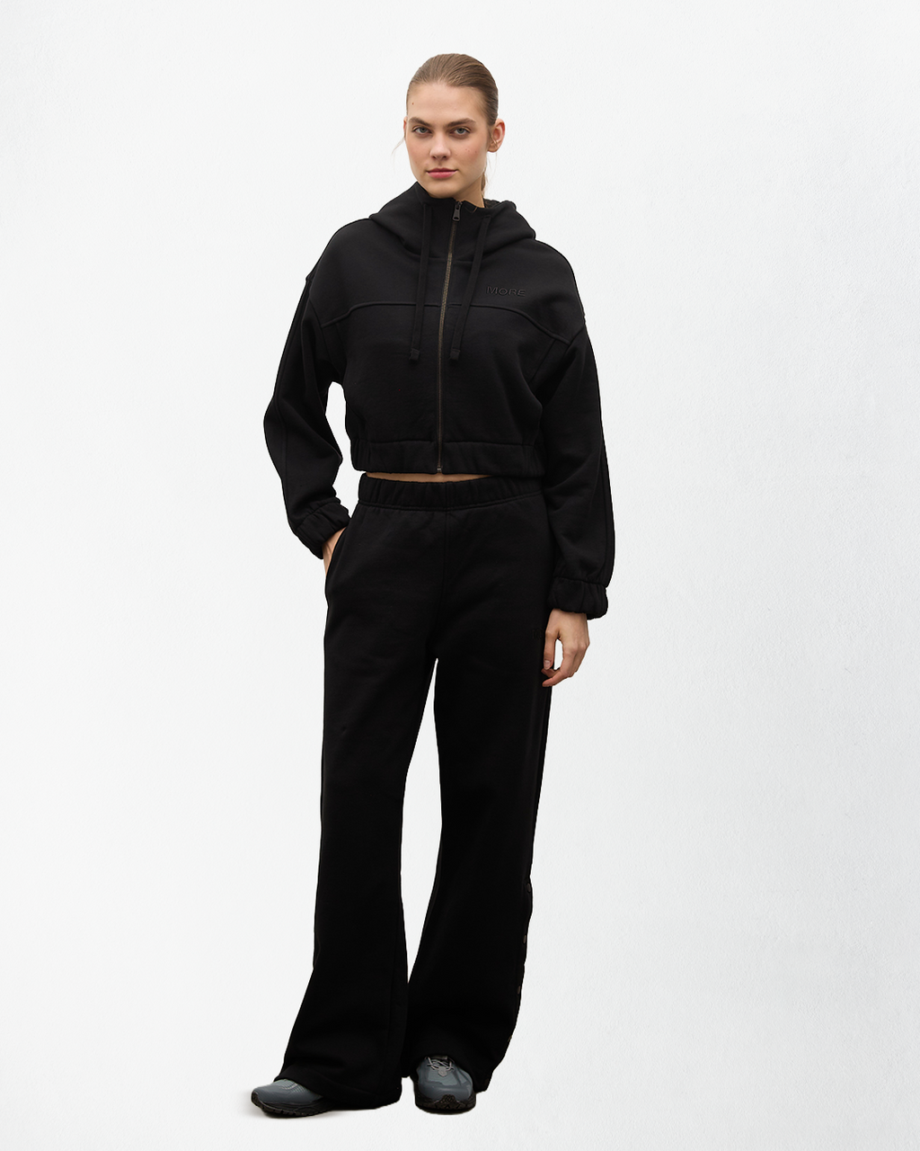 Indo Kapüşonlu Fermuarlı Crop Sweatshirt - Siyah