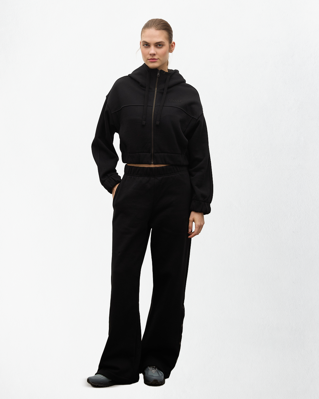 Indo Kapüşonlu Fermuarlı Crop Sweatshirt - Siyah