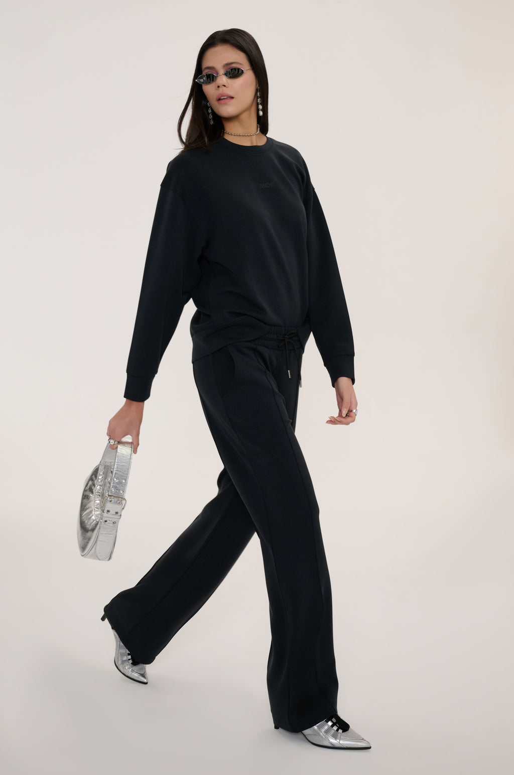 High Yumuşak Tuşeli Rahat Kesimli Sweatshirt - Siyah