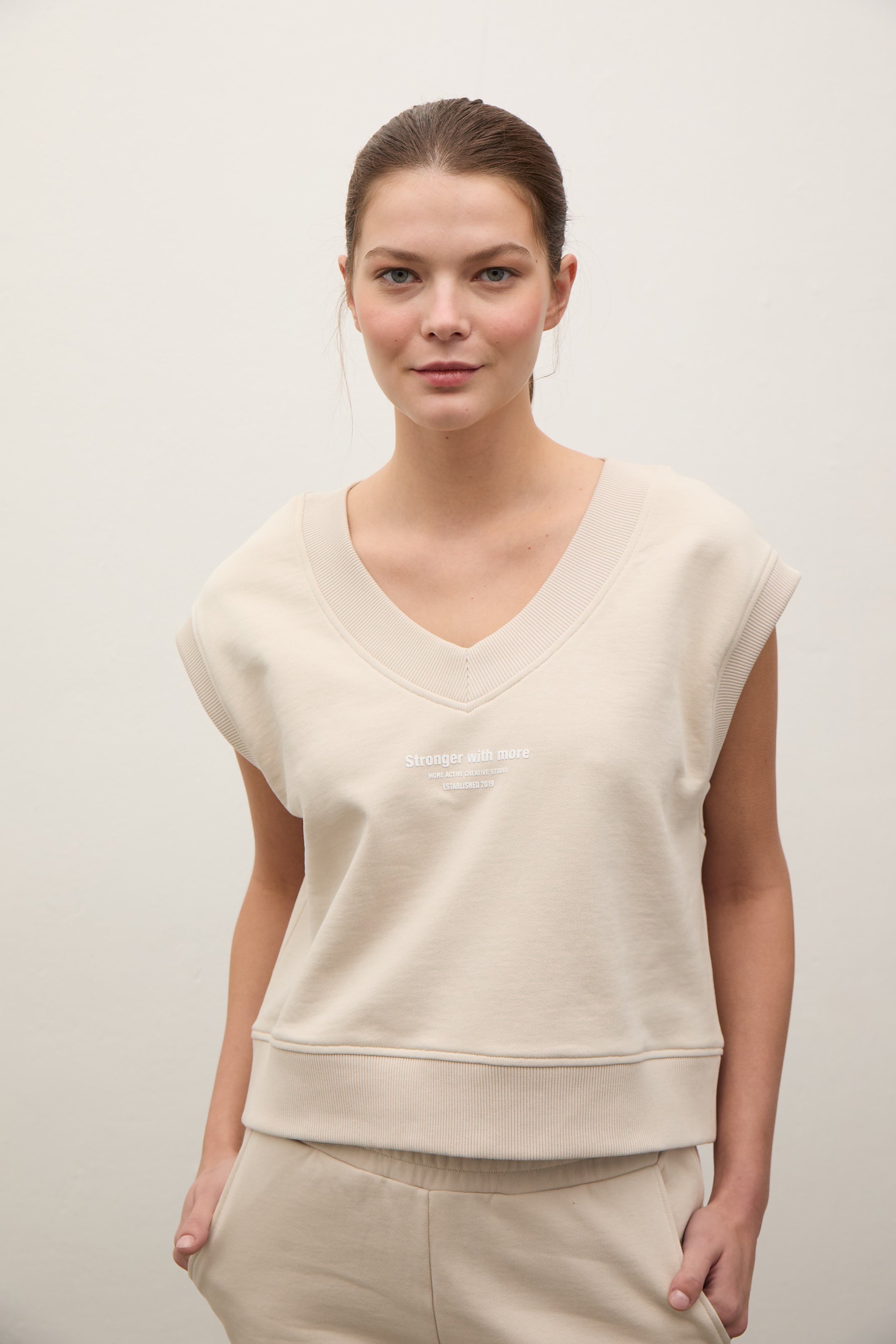 Bath V Yaka 3 İplik Şardonsuz Vest